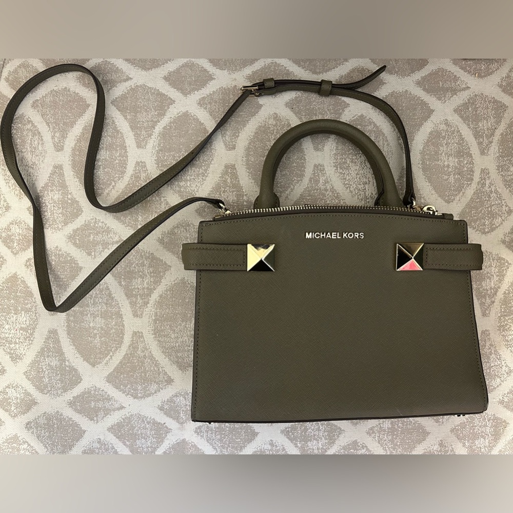 ❌SOLD- Michael Kors purse-new!
